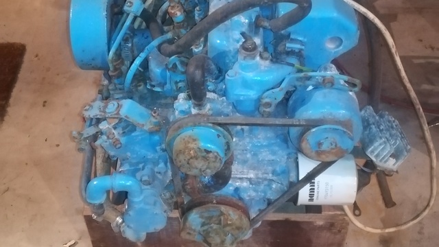 A vendre Moteur Nanni 2.40, arbre et hélice