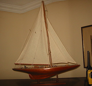 Votre voilier dans votre salon (modèle réduit, pas à l'échelle 1 !)