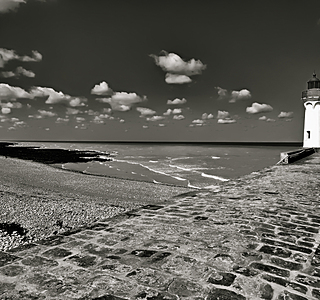 La mer en noir et blanc, rien que la mer, rien que du noir et blanc !