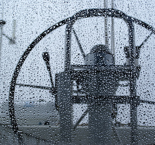 Éclairs, trombes et ciels d'orage