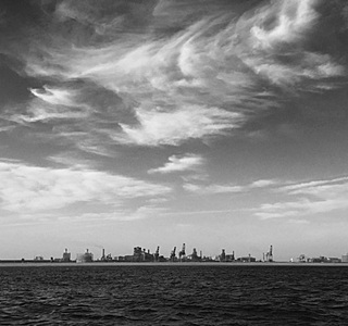 Éclairs, trombes et ciels d'orage