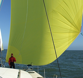 Sous spi dans la brise