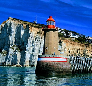 Falaises et reliefs vus du bateau