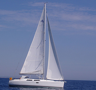 Hanse 375