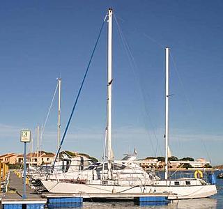 Bruce Roberts offshore 38 ketch