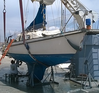 Sloop 750