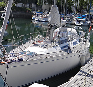 Dufour 42