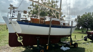 Sloop 700