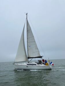 Oceanis 34